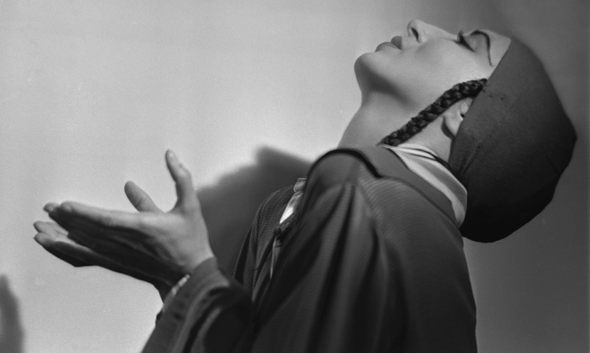 Foto: Lotte Jacobi Pauline Koner New York um 1940 (c) The University of New Hampshire Foto: Lotte Jacobi Pauline Koner New York um 1940 (c) The University of New Hampshire